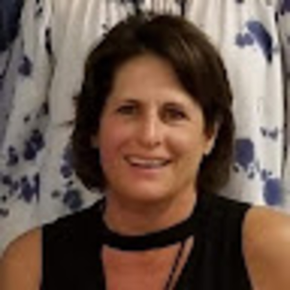 Meet your Posher, Julie
